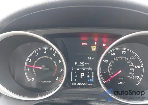 2014 Mitsubishi Outlander Sport Es z USA, uszkodzony, nr VIN 4A4AP3AU5EE004695